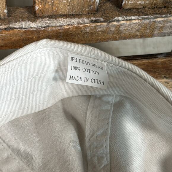 Disney JFH Headwear Mickey Mouse Bling and Embroidered Baseball Hat Cap - Picture 9 of 12